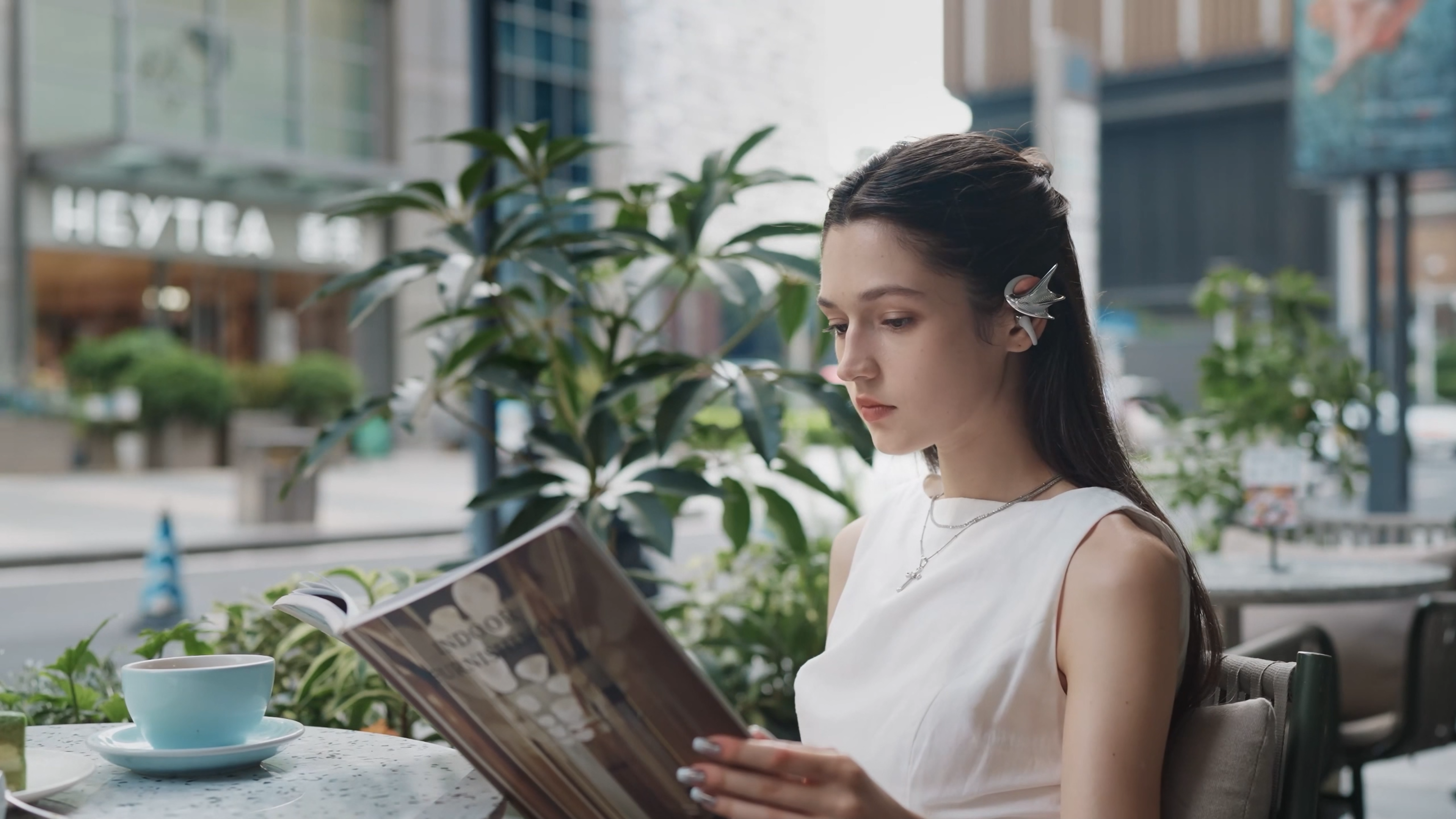 Are Open-Ear Earbuds Comfortable for All-Day Wear? Light, Open, and Made for Everyday Comfort.